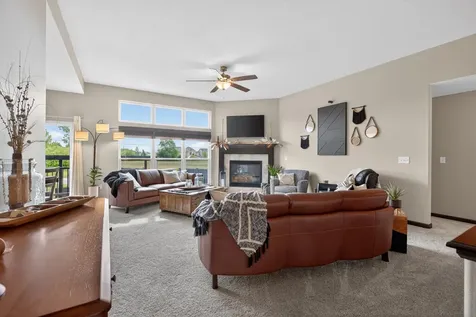 4817 Yellowstone Drive Waterloo IA 50701
