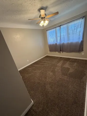 1864 100th Street Oelwein IA 50662