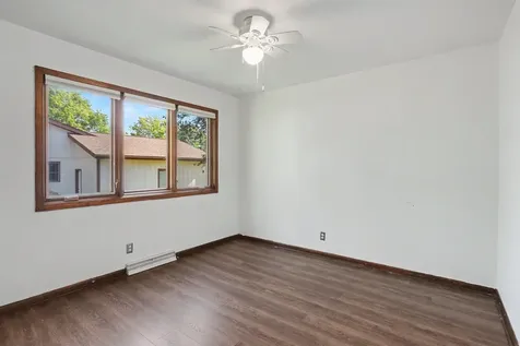 2621 W 4th Street Cedar Falls IA 50613