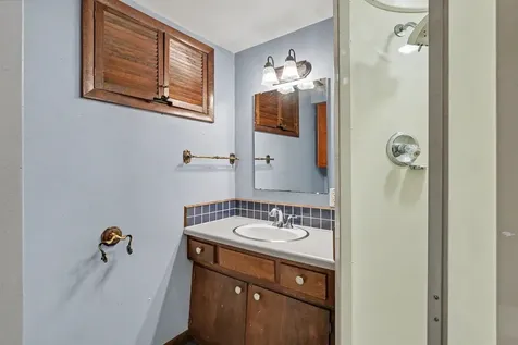 2621 W 4th Street Cedar Falls IA 50613