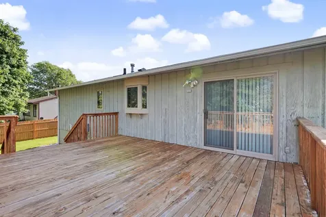 2621 W 4th Street Cedar Falls IA 50613