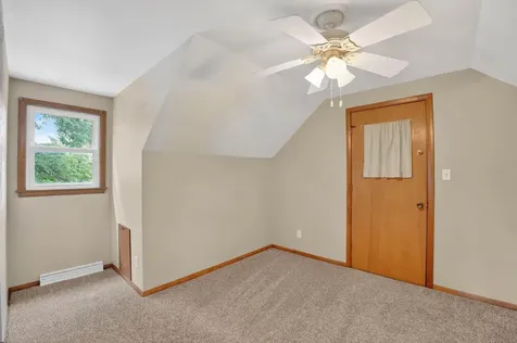 2509 Edgemont Avenue Waterloo IA 50702