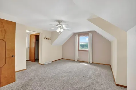 2509 Edgemont Avenue Waterloo IA 50702
