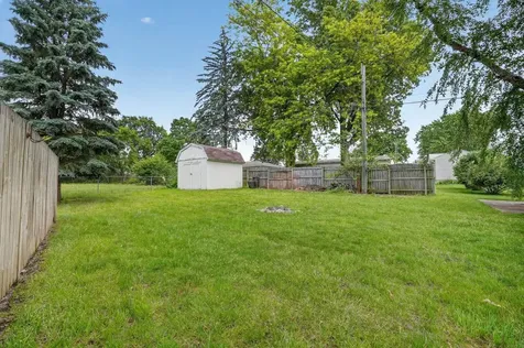 2509 Edgemont Avenue Waterloo IA 50702