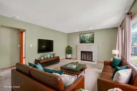 2509 Edgemont Avenue Waterloo IA 50702
