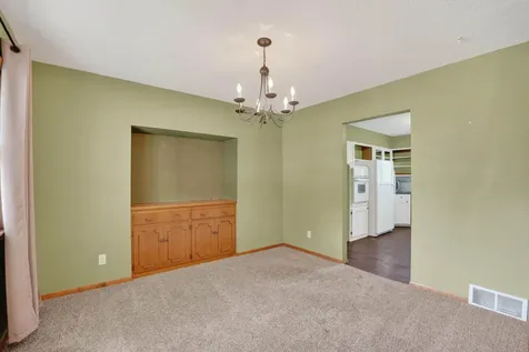2509 Edgemont Avenue Waterloo IA 50702