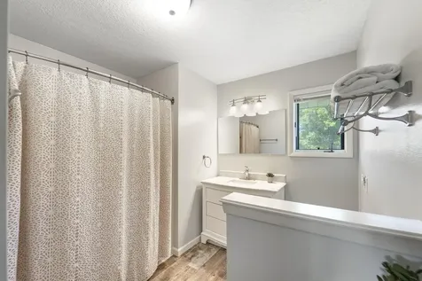 2014 Hilton Drive Cedar Falls IA 50613