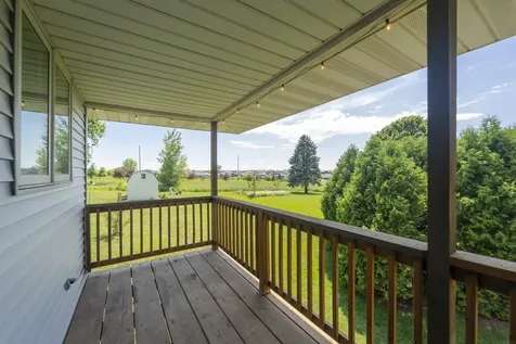 2014 Hilton Drive Cedar Falls IA 50613