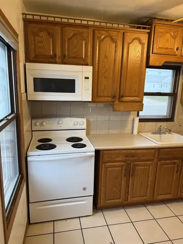 819 Hanna Boulevard Waterloo IA 50701