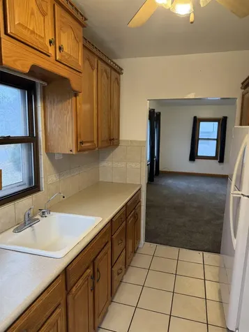 819 Hanna Boulevard Waterloo IA 50701