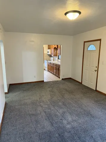 819 Hanna Boulevard Waterloo IA 50701