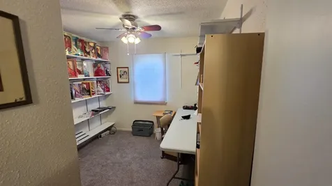 4128 Wells Avenue Waterloo IA 50703