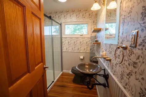 1229 W Mt. Vernon Road Waterloo IA 50703