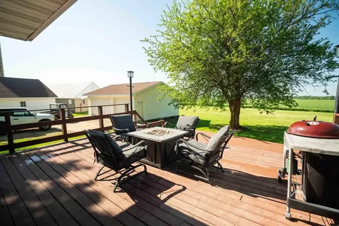 1229 W Mt. Vernon Road Waterloo IA 50703