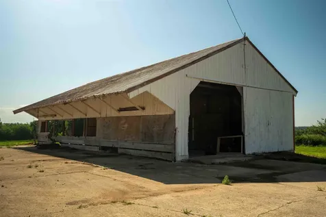 1229 W Mt. Vernon Road Waterloo IA 50703