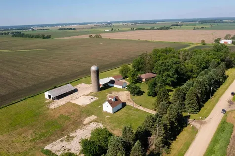1229 W Mt. Vernon Road Waterloo IA 50703