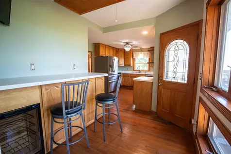 1229 W Mt. Vernon Road Waterloo IA 50703