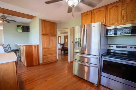 1229 W Mt. Vernon Road Waterloo IA 50703