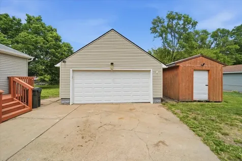 1415 Dearborn Avenue Waterloo IA 50707