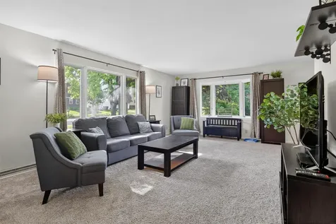 1207 Clark Cedar Falls IA 50613