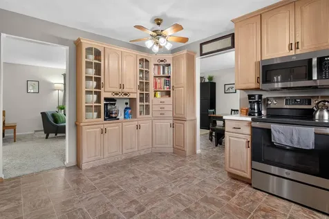 1207 Clark Cedar Falls IA 50613