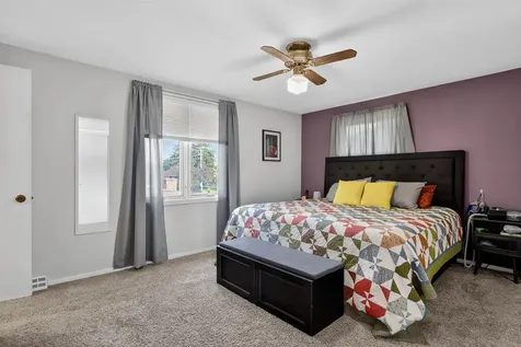 1207 Clark Cedar Falls IA 50613