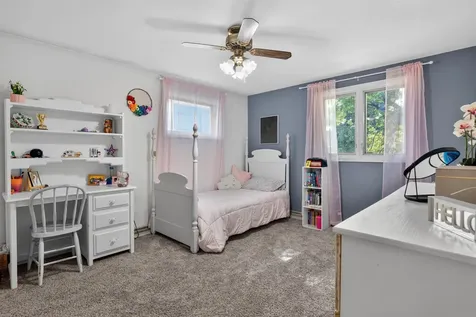 1207 Clark Cedar Falls IA 50613