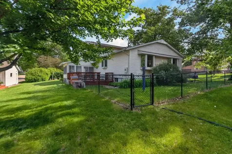 1207 Clark Cedar Falls IA 50613