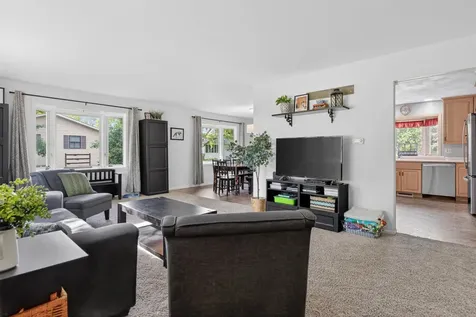 1207 Clark Cedar Falls IA 50613
