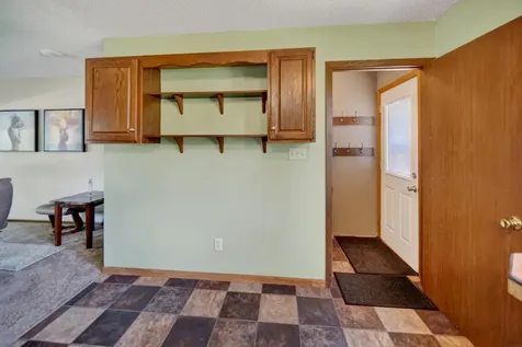 206 Spruce Hills Drive Cedar Falls IA 50613