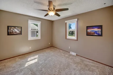 206 Spruce Hills Drive Cedar Falls IA 50613