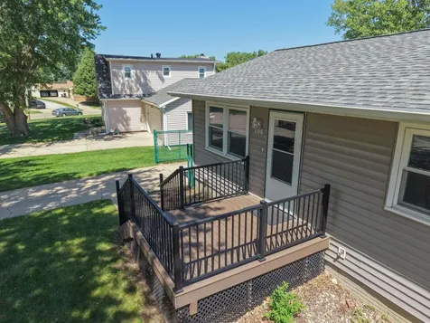 206 Spruce Hills Drive Cedar Falls IA 50613