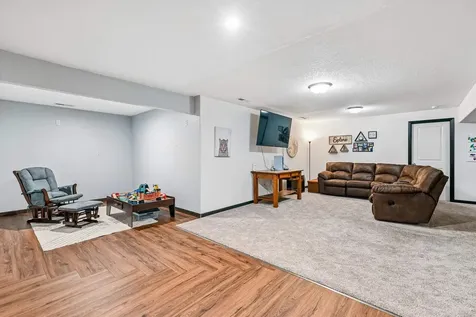 1115 Partridge Lane Waterloo IA 50701