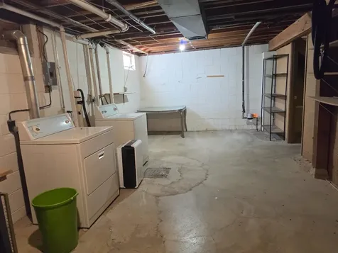 1525 Robin Road Waterloo IA 50701