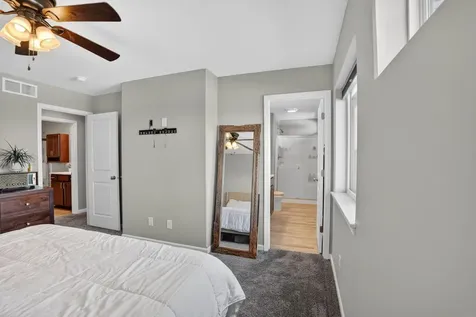 1220 Loren Drive Cedar Falls IA 50613