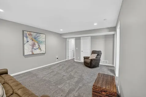 1220 Loren Drive Cedar Falls IA 50613