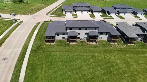 1220 Loren Drive Cedar Falls IA 50613