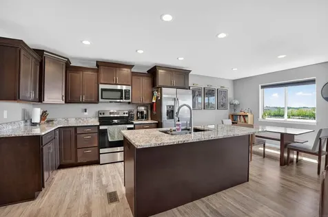 1220 Loren Drive Cedar Falls IA 50613