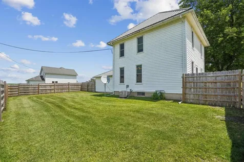 201 9th Street N. Quasqueton IA 52326