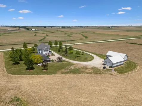 11796 120th Street Postville IA 52162