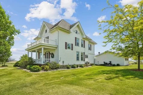 11796 120th Street Postville IA 52162