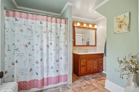 11796 120th Street Postville IA 52162