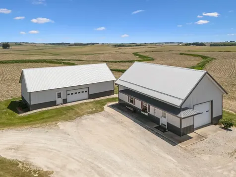 11796 120th Street Postville IA 52162