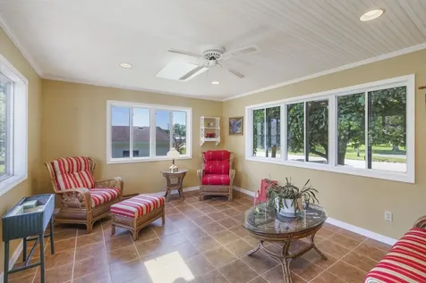 512 Pleasant Street Sumner IA 50674
