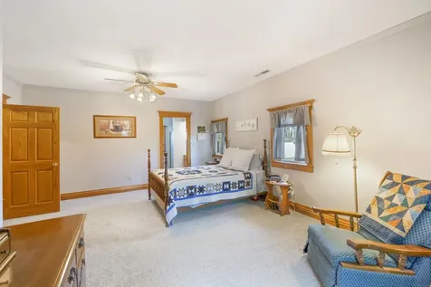 512 Pleasant Street Sumner IA 50674