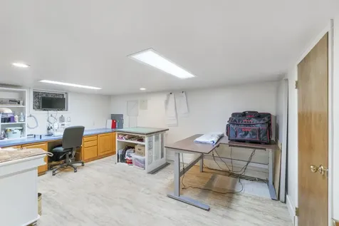 512 Pleasant Street Sumner IA 50674