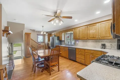 512 Pleasant Street Sumner IA 50674