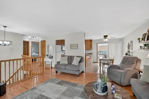 3923 Del Matro Road Waterloo IA 50701