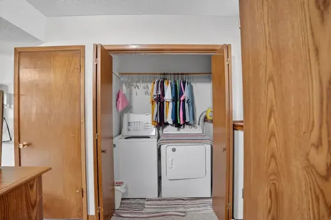 3923 Del Matro Road Waterloo IA 50701