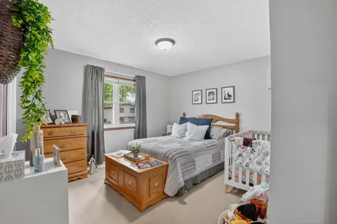 3923 Del Matro Road Waterloo IA 50701